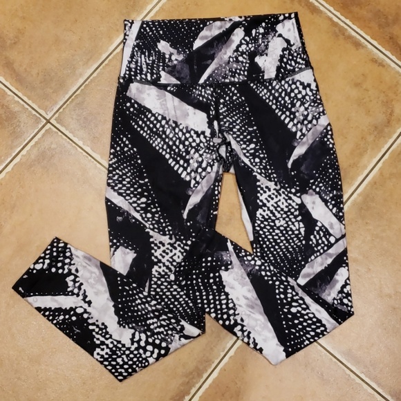 lululemon athletica Pants - Lululemon Leggings